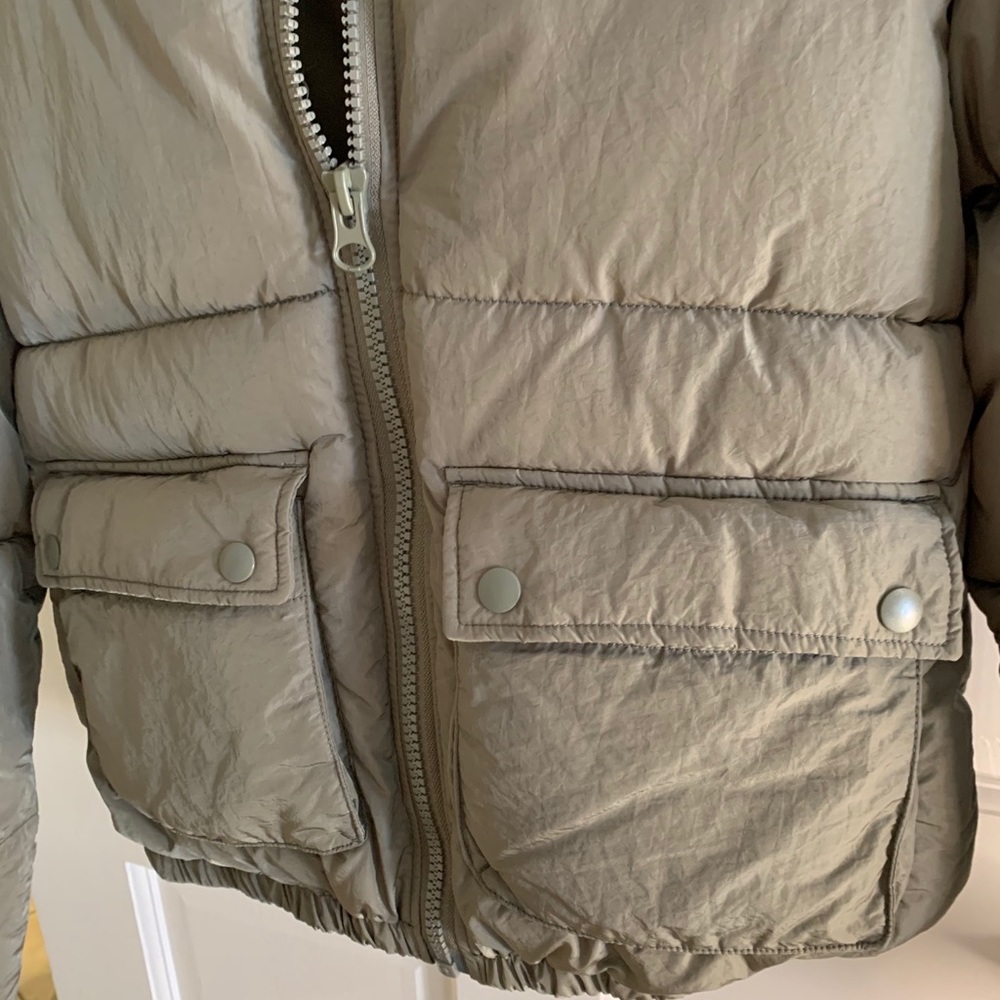 H&M Puffer - Picture 3 of 7